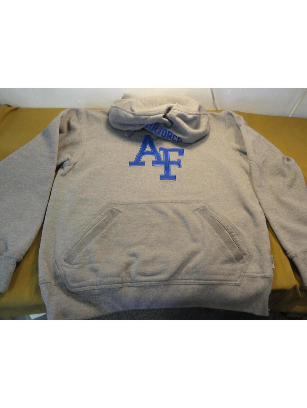 NEW NIKE USAF  AIR FORCE FALCONS GRAY INSULATED THERMAL THICK HOODIE MENS SMALL